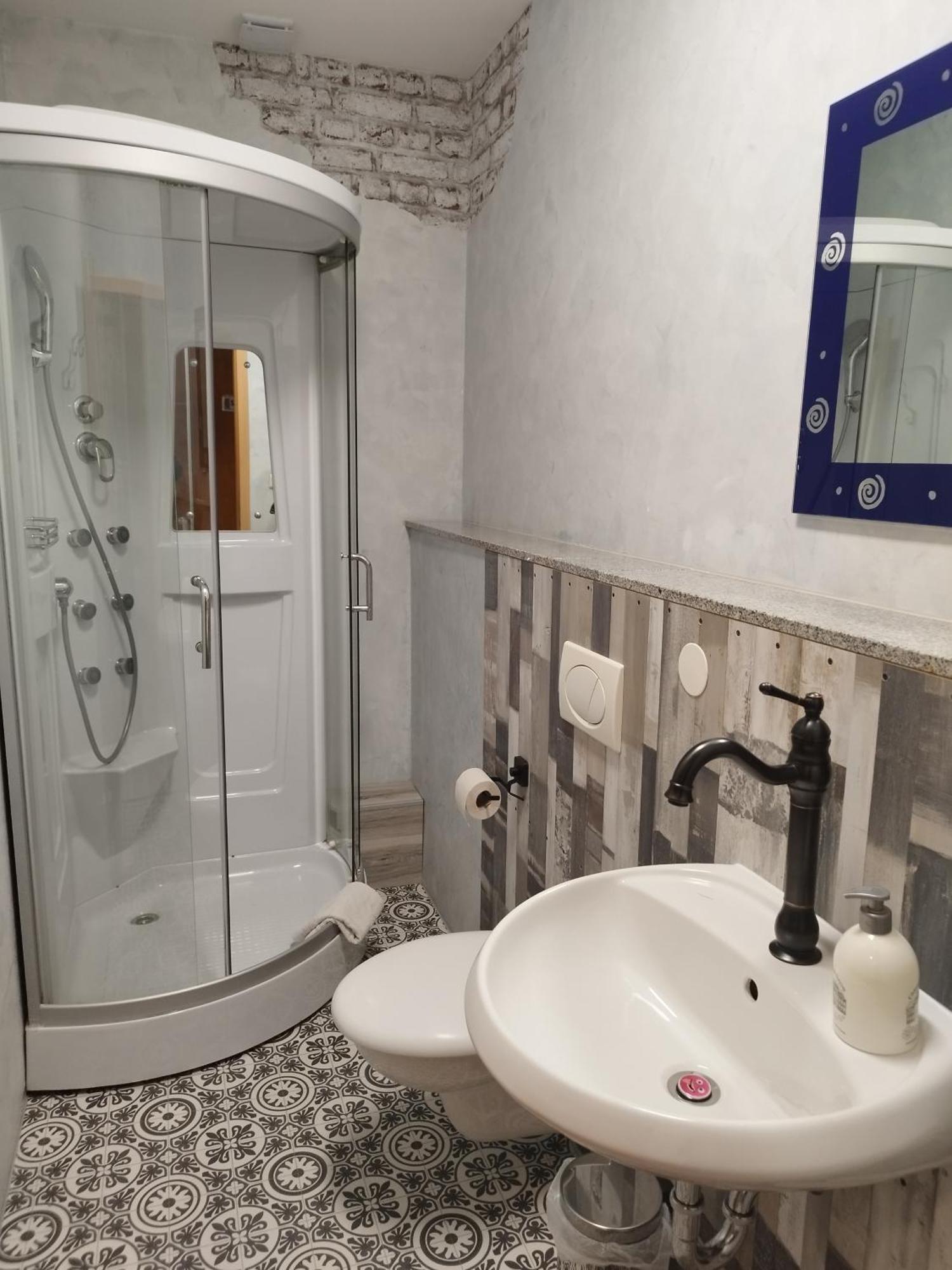 מלון בון Boardinghouse Castell מראה חיצוני תמונה