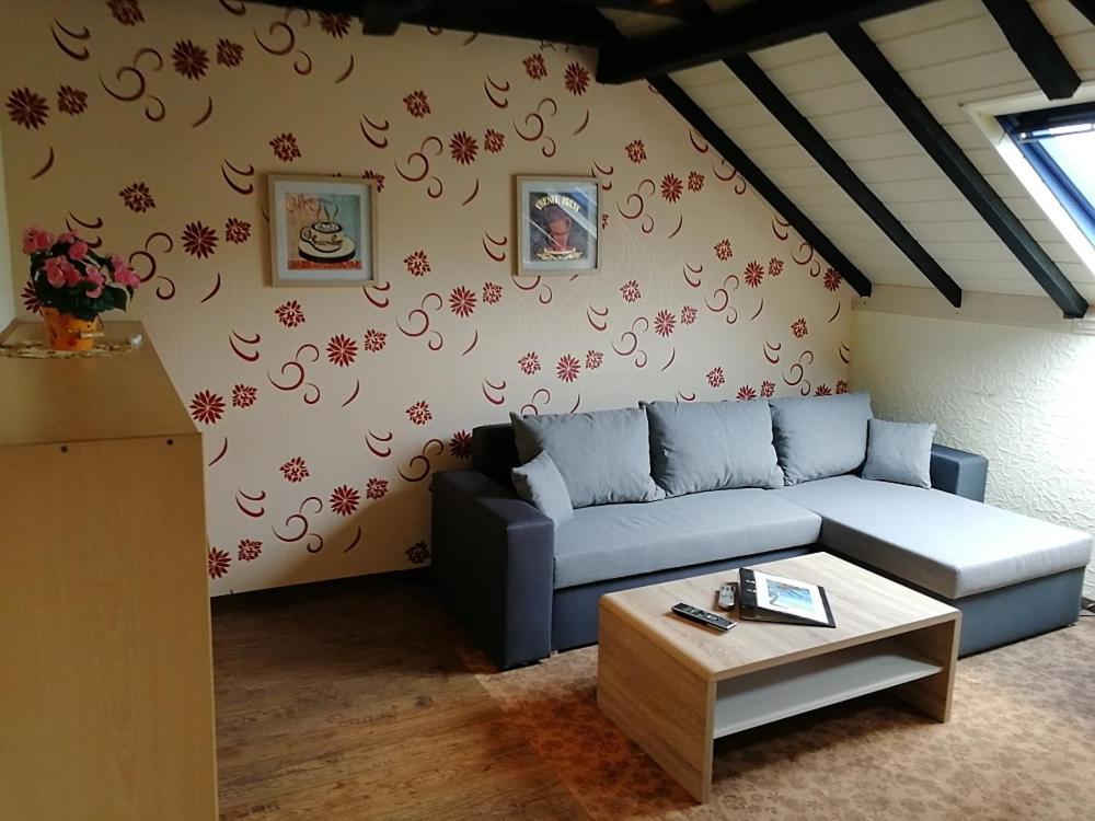 מלון בון Boardinghouse Castell מראה חיצוני תמונה